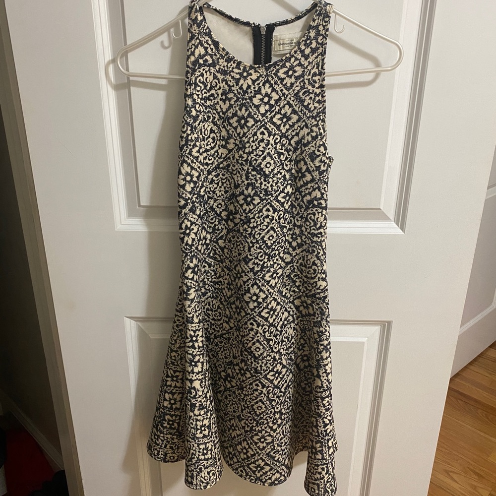 Abercrombie sleeveless printed dress